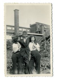 Jannie Kamstra  Oept en  vraagteken 