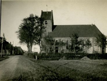 Kerk Hantumhuizen voor restauratie