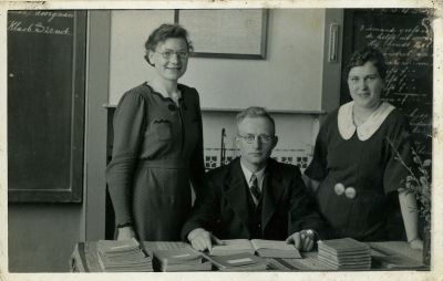 Schoolteam Hantum tijdens mobilisatie meester v.d. Lijn