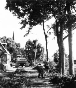 1983   aanleg riolering kennemareed bw