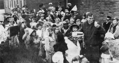 opening verbouwde fjouwerhoeke   januari 1989